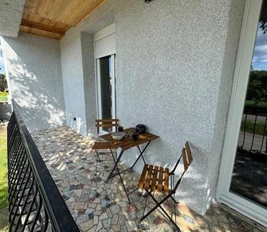 Saint Alban Auriolles Apartment | Lou Maluma