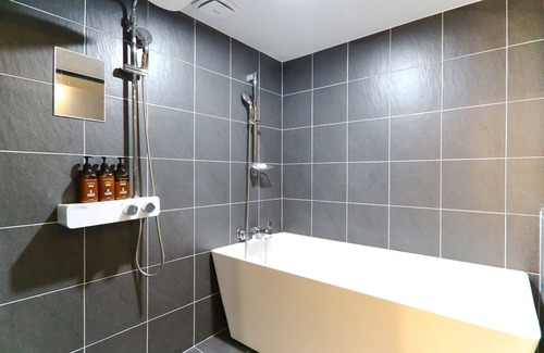 Sasang Hotel | Louis Hotel