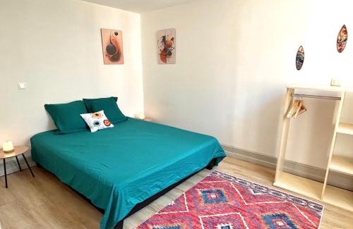 Auch Apartment | Louisa - Spacieux en Plein centre - Places gratuites - 1er étage