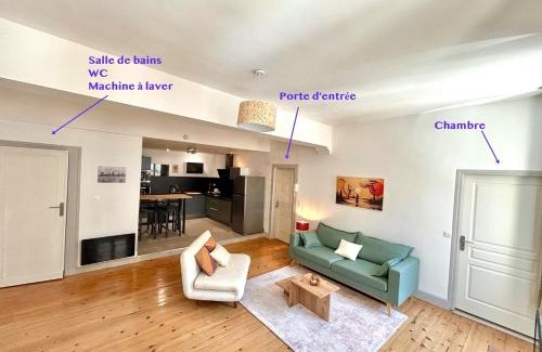 Auch Apartment | Louisa - Spacieux en Plein centre - Places gratuites - 1er étage