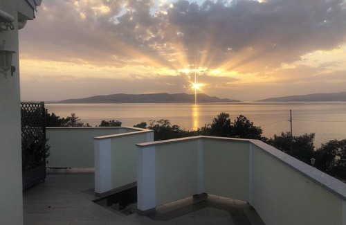 Sveti Juraj Apartment | LOVE Cozy studio with a great sunset/sea view away from the crowds