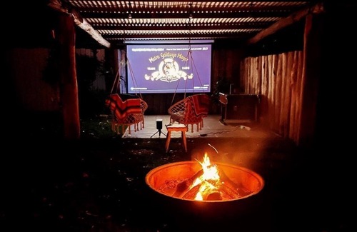 Stokers Siding Cottage | Love Lane Farmstay- Romantic couples Cottage Escape