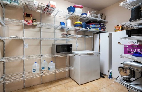 Kalispell House | Love on Lilac Lake, Private Dock and Lake Access