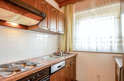 Seelach Apartment | Lovely apartment for 6 people with WIFI, TV, balcony, panoramic view and parking