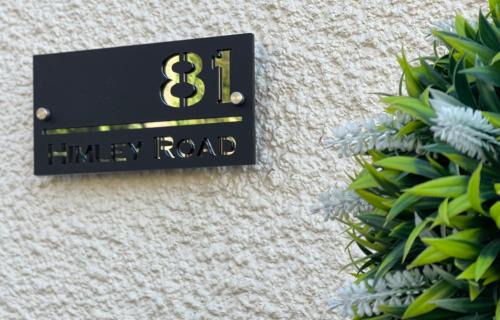 Dudley Apartment | Lovely 1 bed Studio Apartment