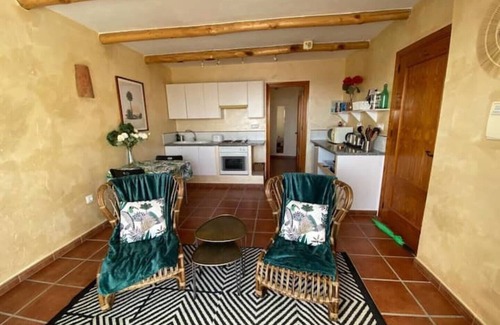 Gaucin Apartment | Lovely 1 bedroom apartment with shared pool