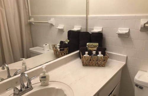 Atlanta Condo | Lovely 1BR/1BA KING SUITE mins from downtown ATL!