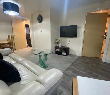 Crosby Apartment | Lovely 2 bed apartment in Crosby
