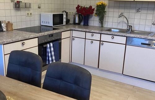 Puch bei Hallein Apartment | Lovely 2-bedroom apartment with mountain view in picturesque Puch