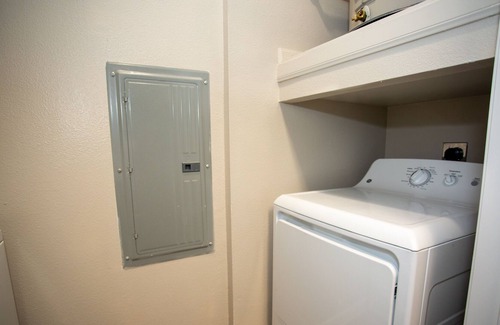 Kingwood Apartment | Lovely 2bed 2bath entire unit with pool