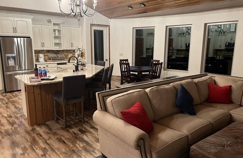 Ruidoso House | Lovely 3-Bed overlooking Cree Meadows/Sierra Blanca