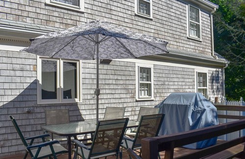 Harwich House | Lovely 4 bedroom, 3 bathroom home sleeping 8 located near the bike path
