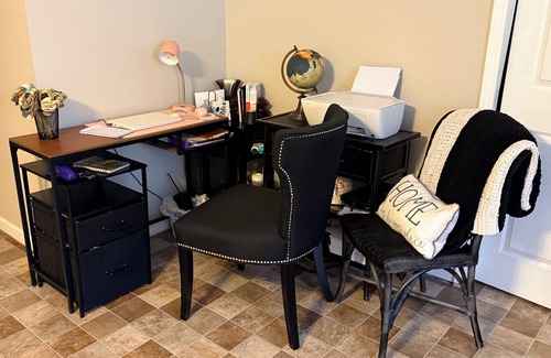 Waldron House | Lovely 4-bedroom house in Kansas City with AC for World Cup visitors only