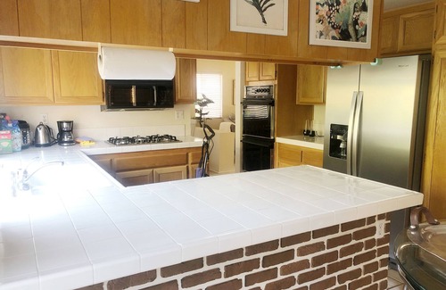 Moreno Valley House | Lovely 4BR3BA House downstairs office private fenced yard 30% monthly discount