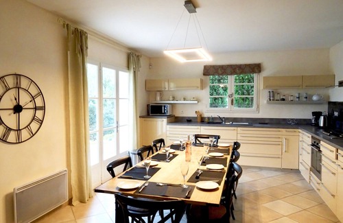 Lorgues Villa | Lovely 5* Provençal villa with heated pool and full air conditioning