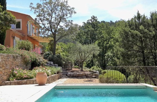 Lorgues Villa | Lovely 5* Provençal villa with heated pool and full air conditioning