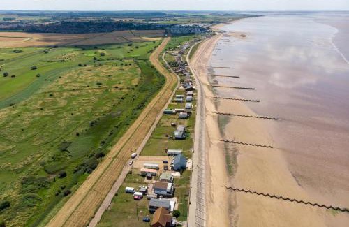 Hunstanton Other | Lovely 8 Berth Caravan Ref 23028B