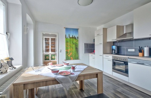 Schwalenberg Apartment | Lovely apartment for 8 guests with WIFI, TV and terrace