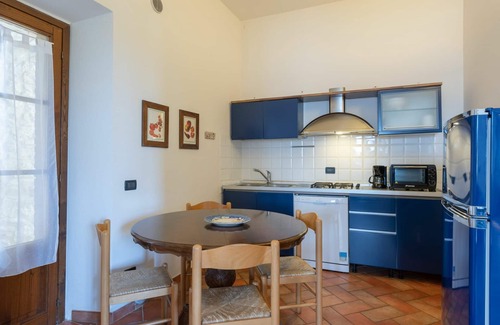 Ponte di Gabbiano Apartment | Lovely apartment for 5 people with pool, A/C, WIFI, TV and pets allowed, close to Siena