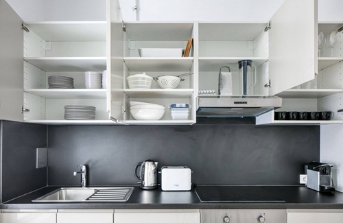 Alsergrund Apartment | Lovely Alsergrund 2BR, near Himmelpfortstiege, AKH, U4, U6, by Blueground