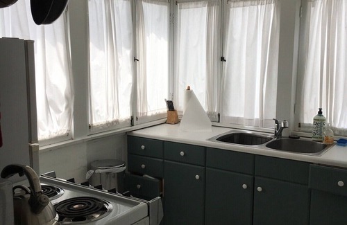 Laguna Beach Apartment | Lovely and clean upstairs studio apt.