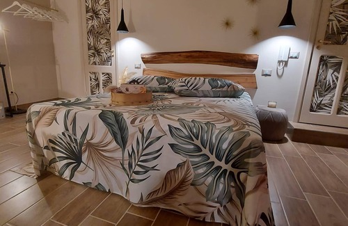 Racalmuto Bed & Breakfast | Lovely and luxurious room.