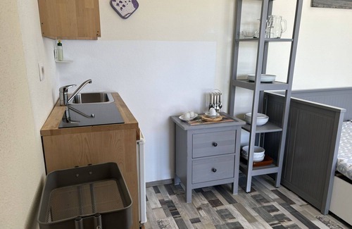 Cologna Spiaggia Villa | Lovely apartment in villa with pool, A/C, hot tub, WIFI, TV, patio, pets allowed and panoramic v.