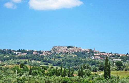 Civitella Marittima Apartment | Lovely apartment for 3 people with A/C, WIFI, TV and parking