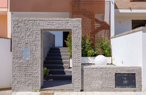 San Donato di Lecce Apartment | "Lovely Apartment Calù 2" with Balconies & Wi-Fi