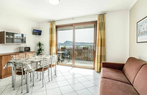 Villaggio Sanghen Apartment | Lovely apartment for 4 people with WIFI, A/C, pool, TV, terrace and pets allowed