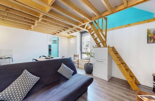 Neuilly-le-Vendin Apartment | Lovely apartment in Neuilly le Vendin