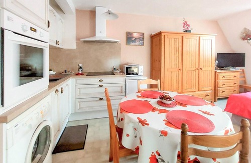 Salins-les-Bains Apartment | Lovely apartment in Salins-les-Bains