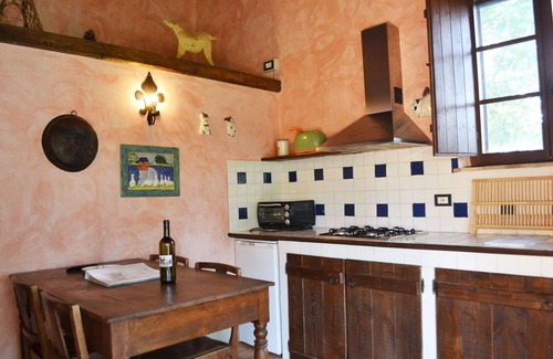 Monteleone d'Orvieto Apartment | Lovely apartment for 4 people with WIFI, pool