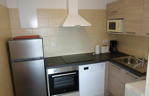 Partinello Apartment | Lovely apartment for 4 people with A/C, WIFI, TV, patio, pets allowed, panoramic view and parking