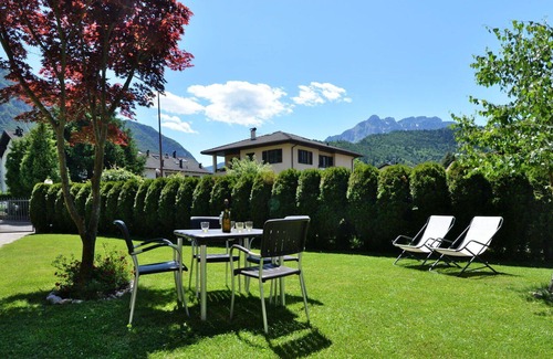 Caldonazzo Apartment | Lovely apartment for 6 guests with WIFI, TV, patio, pets allowed and parking