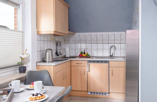 Norddeich Apartment | Lovely apartment for 3 guests with WIFI, TV, balcony and parking