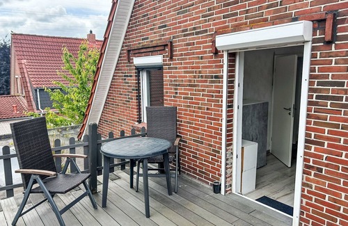 Norddeich Apartment | Lovely apartment for 3 guests with WIFI, TV, balcony and parking
