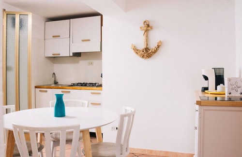 Santa Maria Navarrese Apartment | Lovely apartment for 4 people with WIFI, A/C and pets allowed