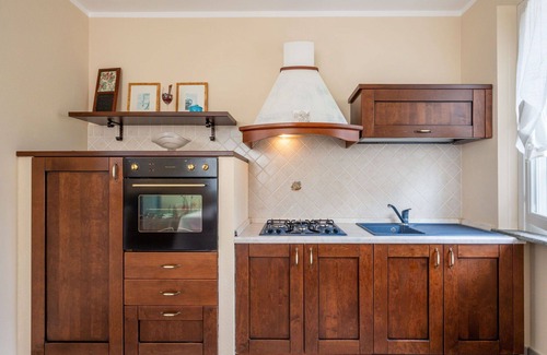 Vinchio Apartment | Lovely apartment for 5 people with pool, A/C, WIFI, TV, terrace, pets allowed and panoramic view