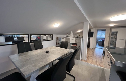 Drassmarkt Apartment | Lovely apartment for 6 people with WIFI, TV, patio and pets allowed