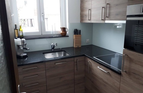 Valbella Apartment | Lovely apartment for 6 guests with WIFI, TV and balcony