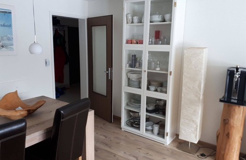 Valbella Apartment | Lovely apartment for 6 guests with WIFI, TV and balcony