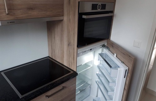 Valbella Apartment | Lovely apartment for 6 guests with WIFI, TV and balcony
