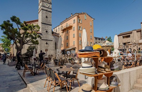 Sainte-Lucie-de-Porto-Vecchio Apartment | Lovely apartment for 4 guests with WIFI, pool, A/C, TV, terrace and parking