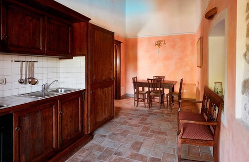 San Brizio Apartment | Lovely apartment for 4 guests with WIFI, pool, TV, balcony and pets allowed, close to Spoleto