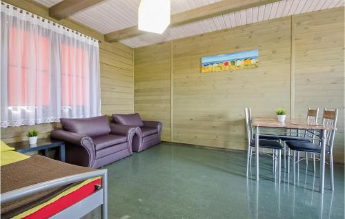 Darlowo Apartment | Lovely Apartment In Darlowo With Wifi