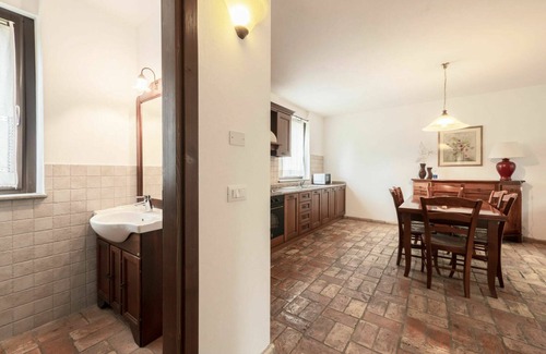 Povoletto House | Lovely apartment in villa for 4 guests with WIFI, pool, A/C, TV, terrace and pets allowed