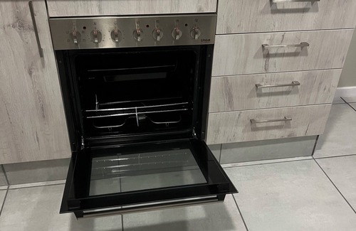 Greater Johannesburg Metropolitan Area Apartment | Lovely apartment in Midrand next to gautrain station and shopping centr.