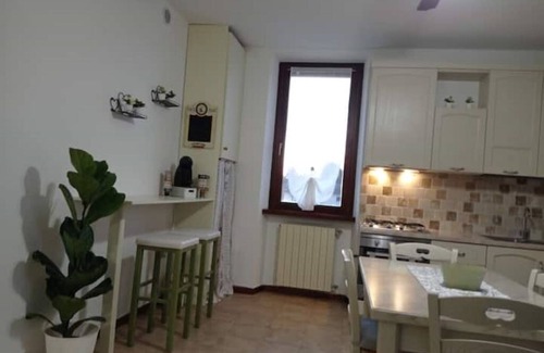 Medole Apartment | Lovely apartment in the center of the village