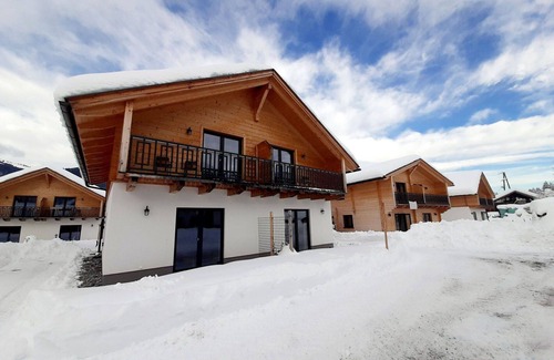 Jenig House | Lovely apartment in villa for 4 guests with WIFI, TV, terrace, panoramic view and parking